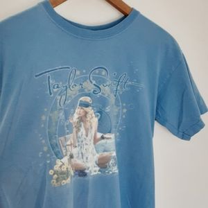 🍒 2000's Taylor Swift Fearless T-Shirt